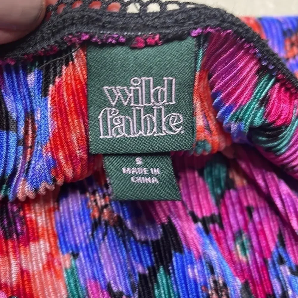 NWOT Wild Fable crinkle pleat mini skirt
